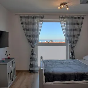https://studioapparenzo.in-istria.net