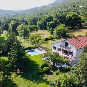 https://kuca-sonja.in-istria.net